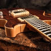 E-Gitarre von Scherdt Guitars Modell Halvar